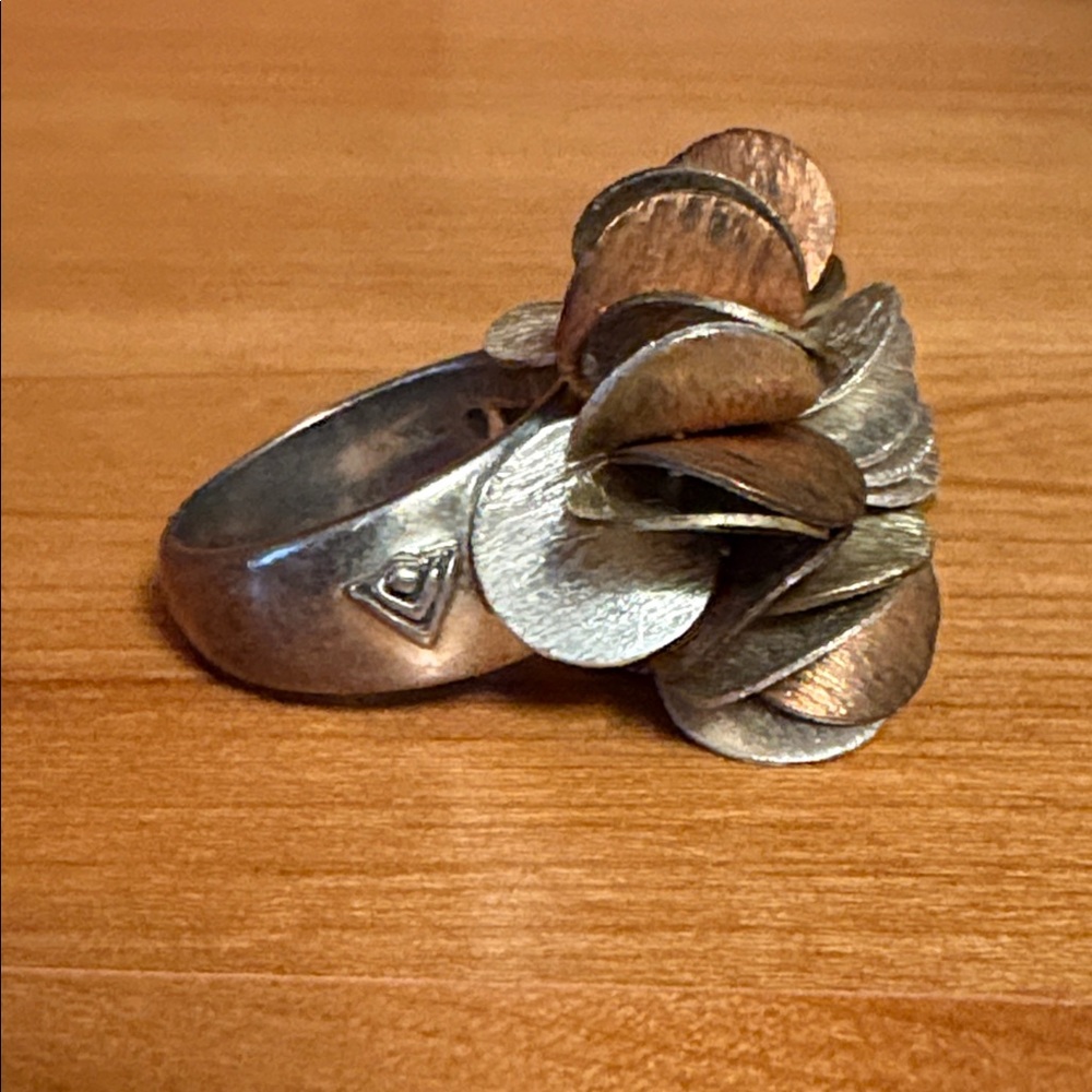 Silpada Sterling Silver Ring - Picture 4 of 12